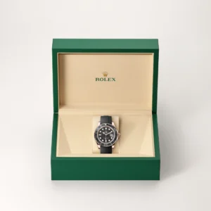 m126655-0002-gallery02-ww26 Rolex Yacht-Master 40